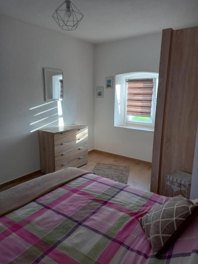 Old Marine House Apartment Тиват Екстериор снимка