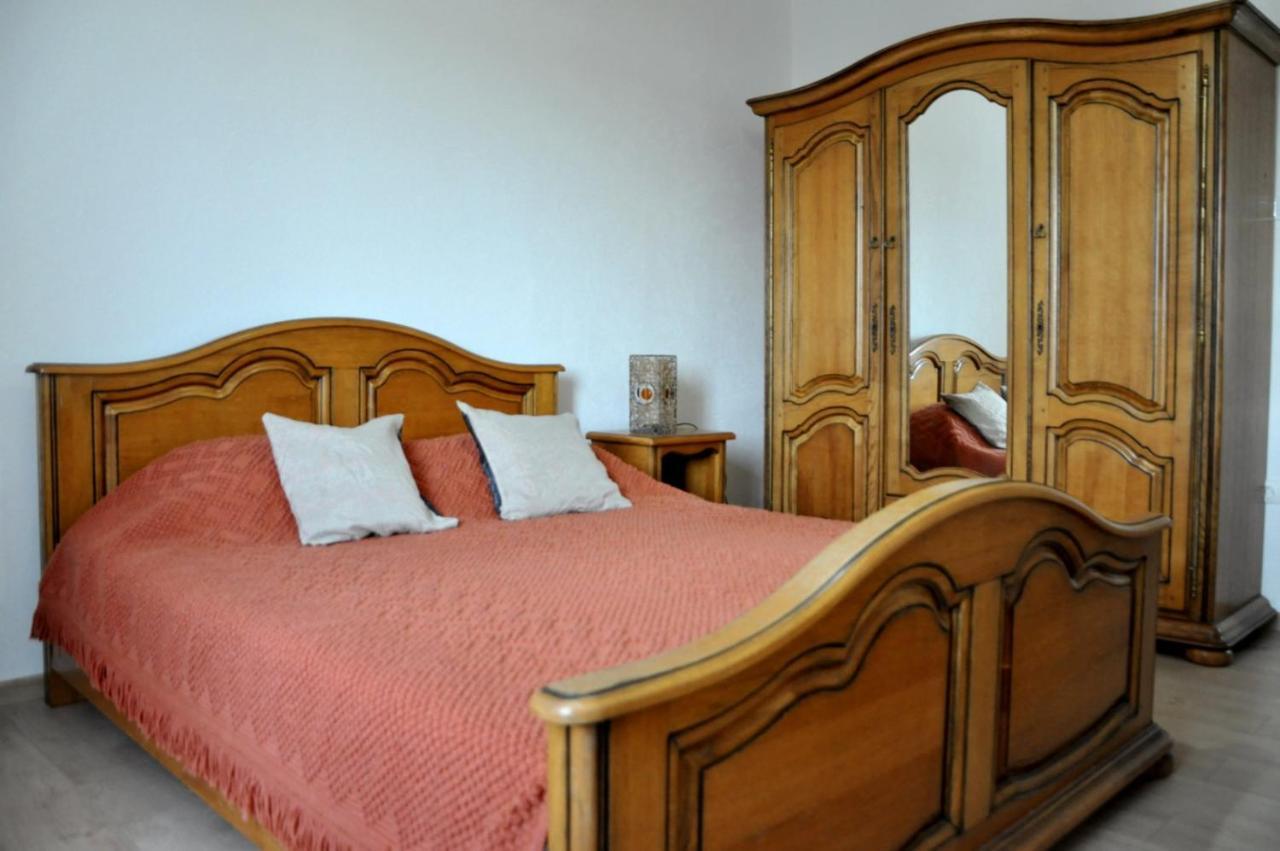 Old Marine House Apartment Тиват Екстериор снимка