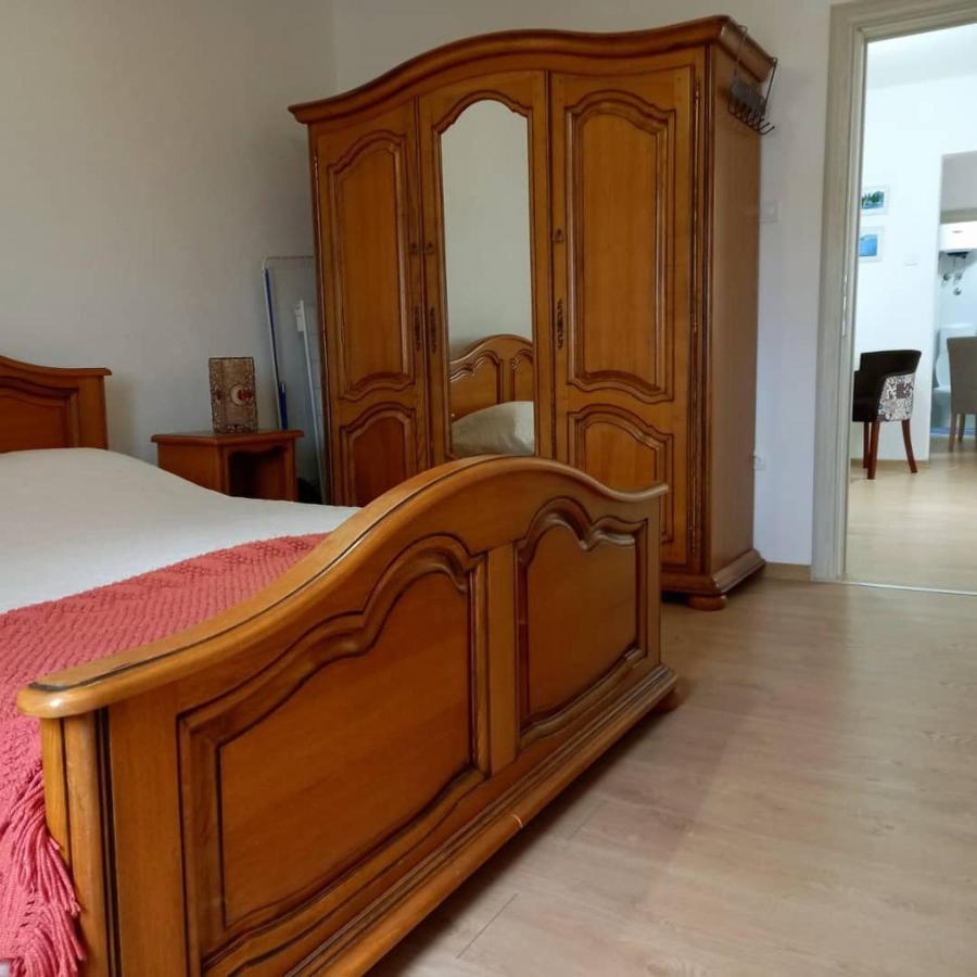 Old Marine House Apartment Тиват Екстериор снимка